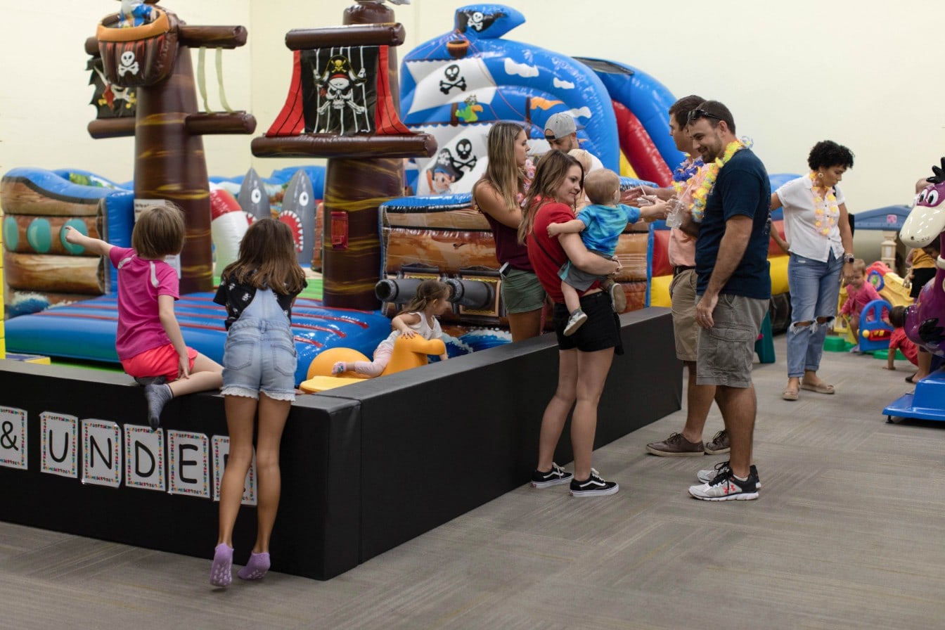 Playgrounds of Tampa | Tampas Premier Indoor Bounce House